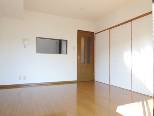 ヌーベルヴィラIIの物件内観写真